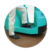 Electric-towing-tractor-detail-04